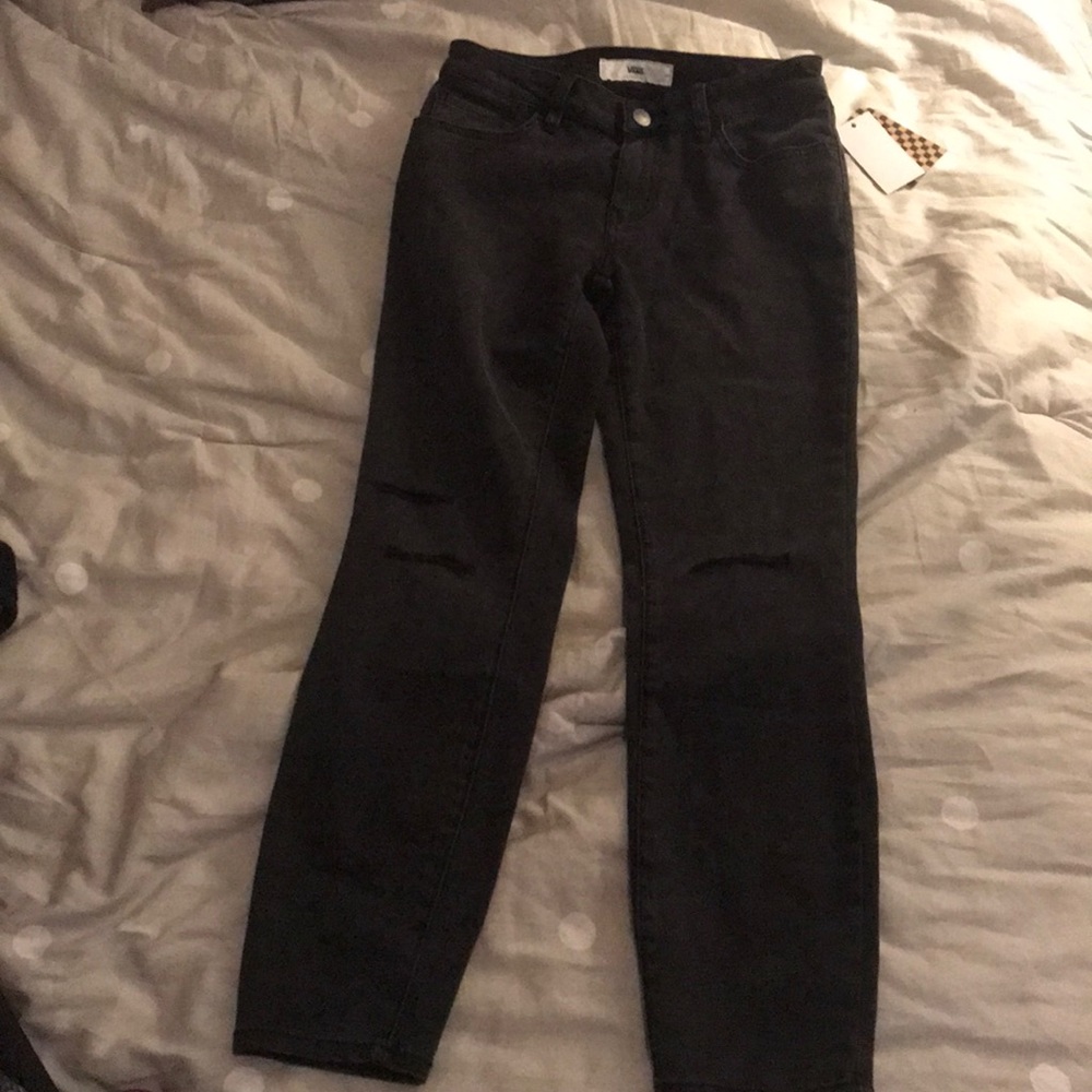 Vans destructed pants